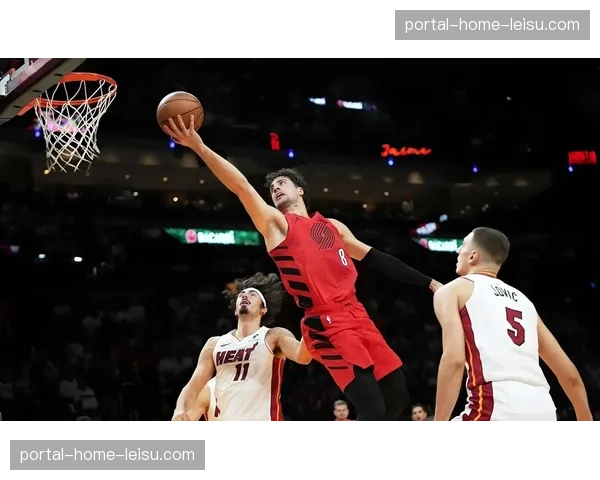 阿德巴约三十二分二十一篮板空砍 热火东部排名持续下滑 阿德巴约三十二分二十一篮板空砍 热火东部排名持续下滑